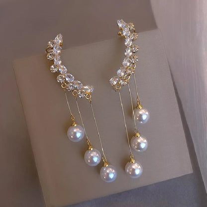 Sofia Goudkleurige Kwastoorbellen Met Parelimitatie, Elegant & Feestelijk